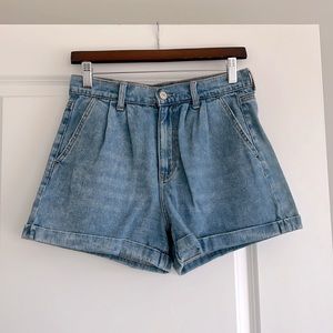 American Eagle Mom Short